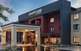 Courtyard by Marriott Roseville Mn